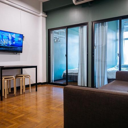 T3 Two Bedrooms Wifi Full Kitchen 1 Min To Bts Bangkok Esterno foto