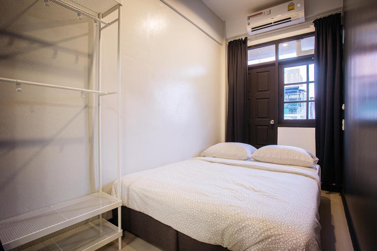 T3 Two Bedrooms Wifi Full Kitchen 1 Min To Bts Bangkok Esterno foto
